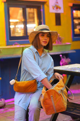 Messenger side sling